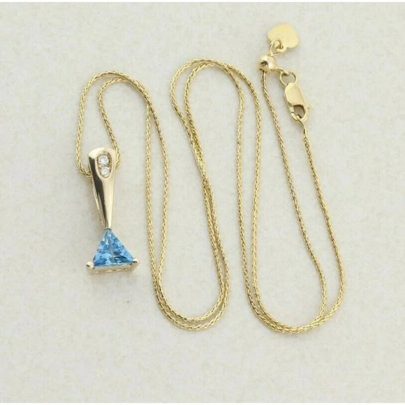 14K Yellow Gold Natural Swiss Blue Topaz and Diamond Necklace 16-19 inch adjust - Picture 1 of 8